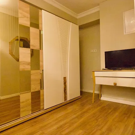 Olympos Garden Hotell 3*
