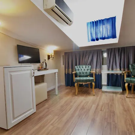 מלון Olympos Garden 3*