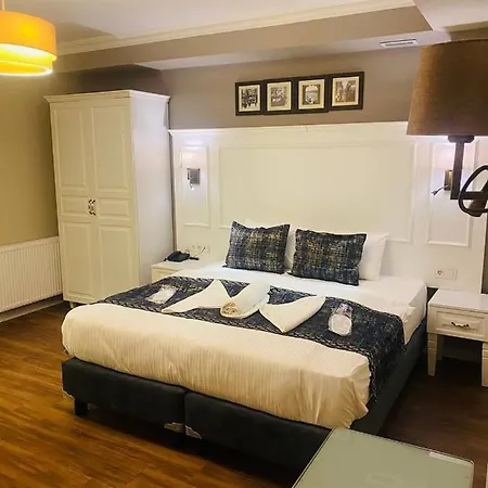 Hotel Olympos Garden 3*